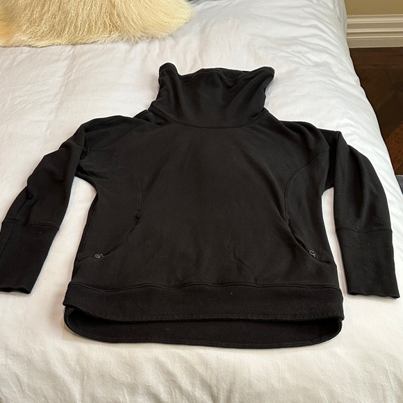 lululemon athletica Tops - Lululemon long sweatshirt with funnel neck size 10